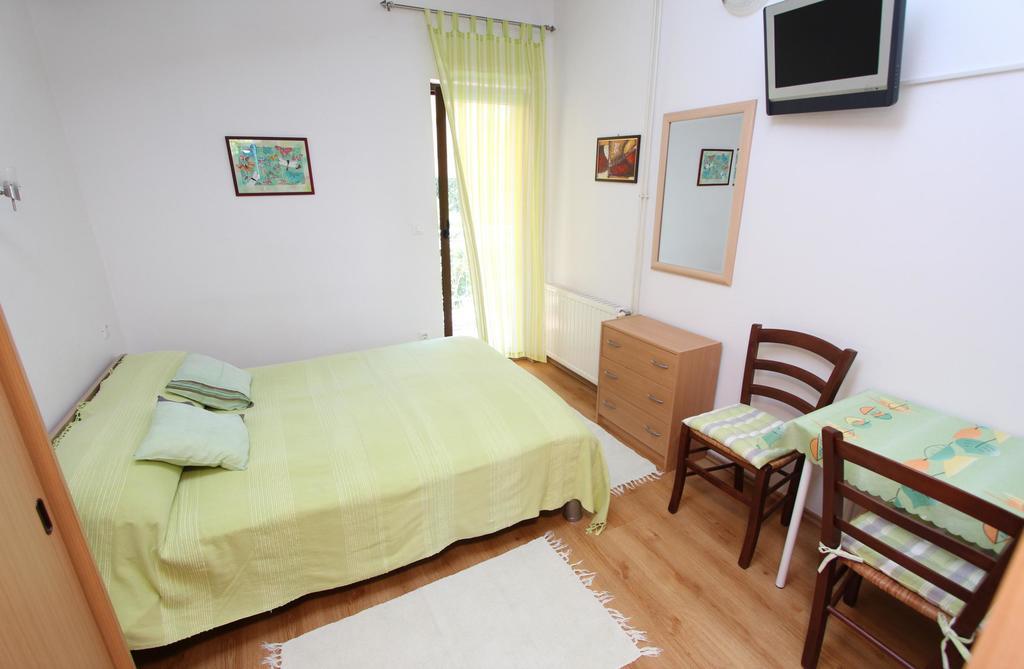 Studio And Room Tea Ровінь Екстер'єр фото